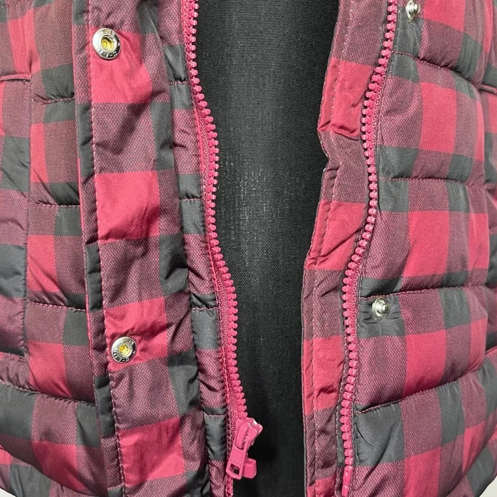Gap Buffalo Plaid Puffer Vest - Picture 4 of 6